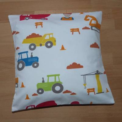 Kissenbezug 30 x 30 cm, weiß mit Baustellen-Motiv, mit Name personalisierbar, Biobaumwolle, Handarbeit 
