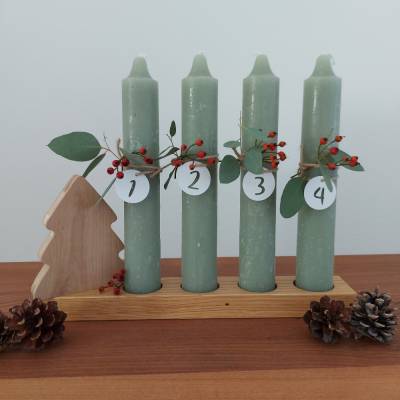 Adventskranz aus Holz, Teelichthalter 4+