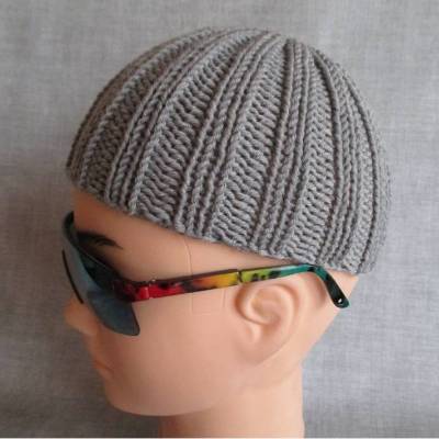 Kurze Männermütze, Fischermütze, formstabil durch elastische Wolle, Strickmütze