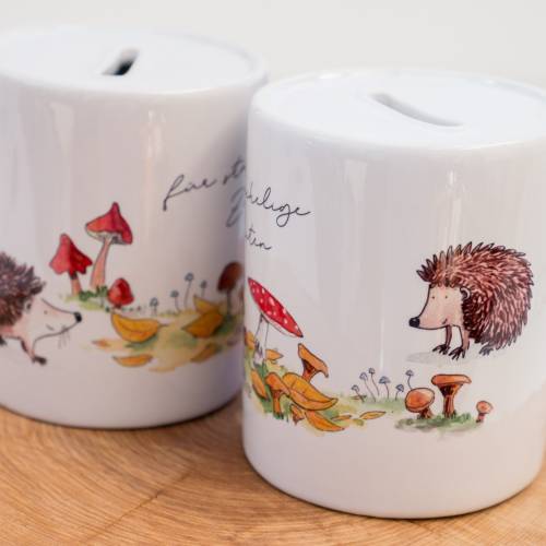 Spardose mit niedlichen Igeln und Pilzen, "für stachelige Zeiten", ein tolles Geschenk für Kinder, personalisier