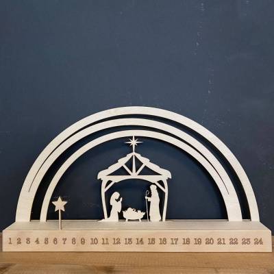 Adventskalender aus Holz mit Krippenszene – Skandinavische Weihnachtsdeko individuell gestalten