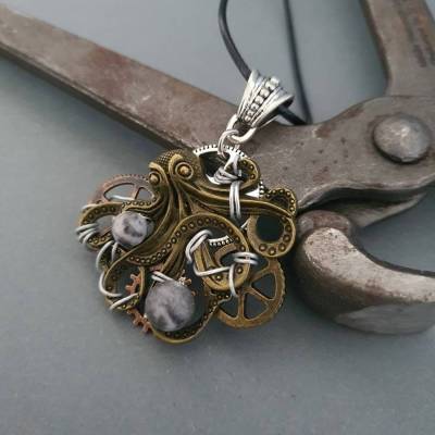 Steampunk Kraken Kette mit Zahnräder und Zebra Jaspis Perlen Draht/ Handgemachte Halskette