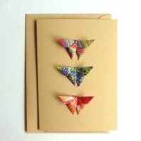 Glückwunschkarte mit Origami Schmetterlingen