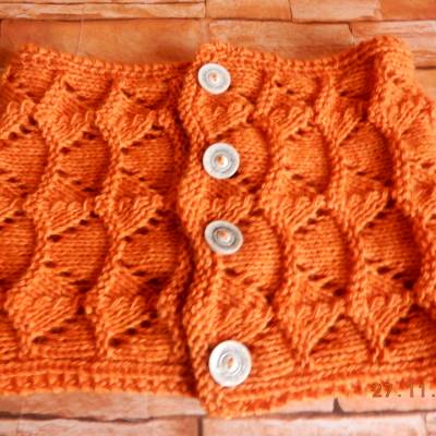 Handgestrickter schicker Kragenschal mit Knöpfen ,Halswärmer,Loop,