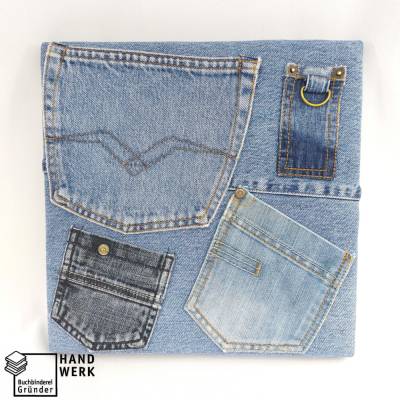 ein Memoboard, Pinnwand, Pinboard, Upcycling Jeans, ca. 29 x 29 cm