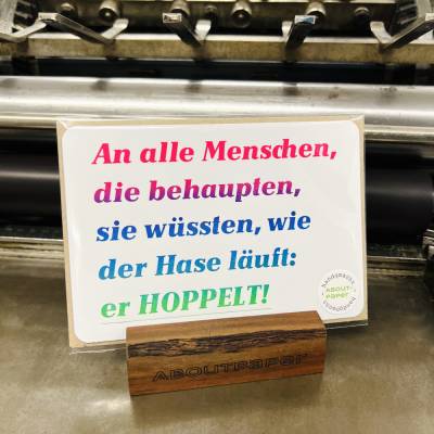 „So läuft der Hase“ Letterpress Postkarte
