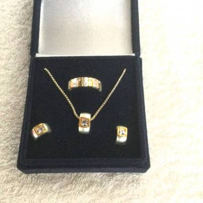 Vintage Schmuck-Set in Gold & Silber mit Straß aus den 80er Jahren
