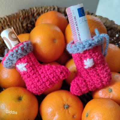 Geldgeschenke in weihnachtlicher Verpackung, 2er-Set