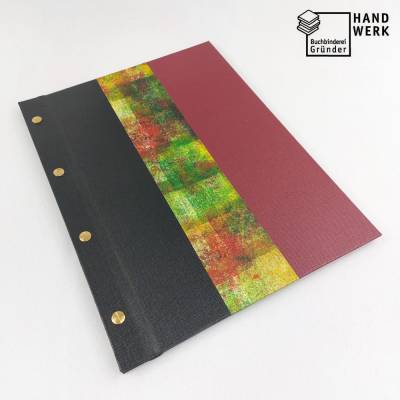 Mappe mit DIN A4 Prospektthüllen, dunkelrot schwarz, Buchschrauben, Trauredenmappe