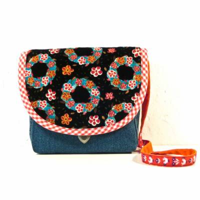 Kindertasche Upcycling Jeans + Samt bunt gemustert, Kindergartentasche, Kita-Tasche, Unikat