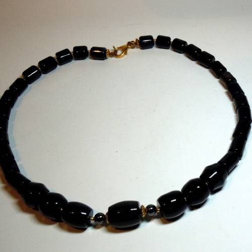 Achat Collier mit Goldkugeln