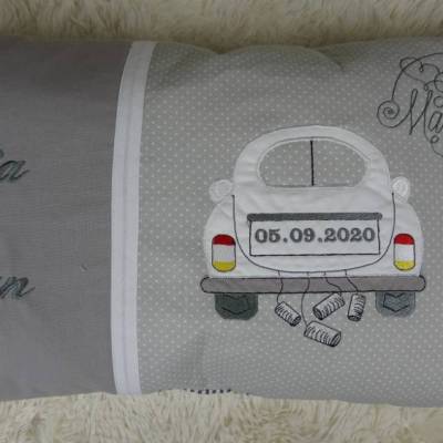 Dekokissen, Hochzeitkissen, Sofakissen, Namenskissen, Kuschelkissen, bestickt, personalisiert