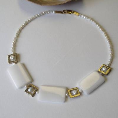 Hochzeitskette aus weißer Jade und Süßwasserperlen, vergoldetes Silber 925, Edelsteinkette