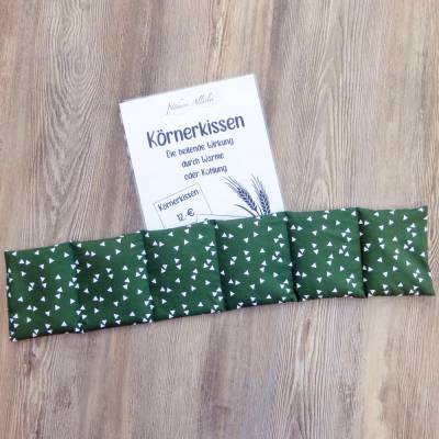 Dinkel-Körnerkissen mit Triangeldruck, 60x15cm in 6 Kammern, Nacken- oder Bauchkissen