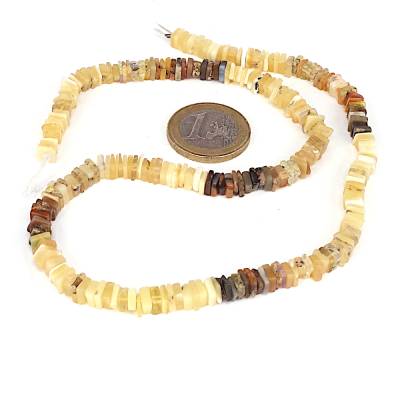 Creme-brauner Edelopal Scheibchen Strang 
