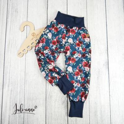 122/128 Matschhose / Softshell-Hose Blumen auf Petrol