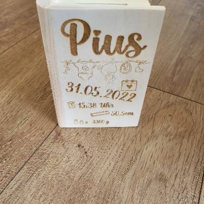 personalisierte Spardose/Sparbuch/Sparschwein aus Holz zur Geburt, Kommunion, Konfirmation usw...