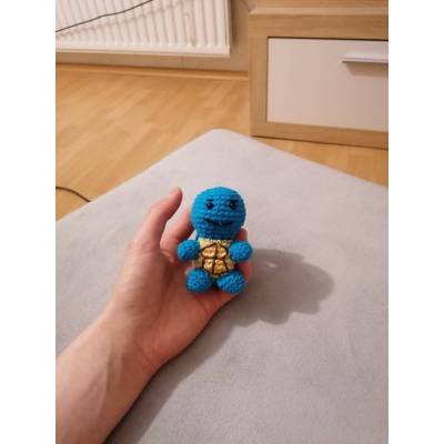 Pokemon Schiggy gehäkelt als Kuscheltier, Spielzeug, Fanartikel und Anhänger