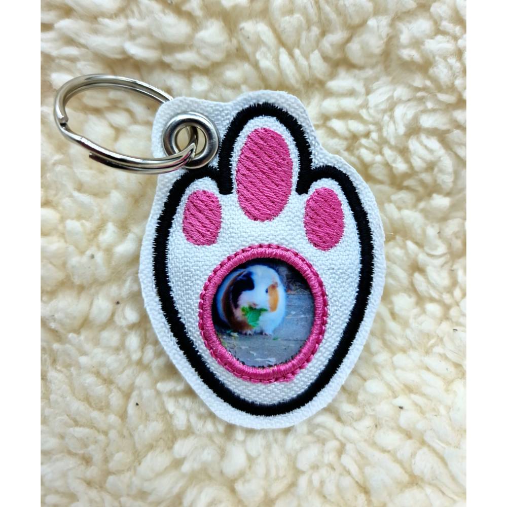 Stickdatei Schlüsselanhänger ITH mit Foto (für Hund, Katze, Kleintiere und Pferde) für den 10x10cm Rahmen Bild 4