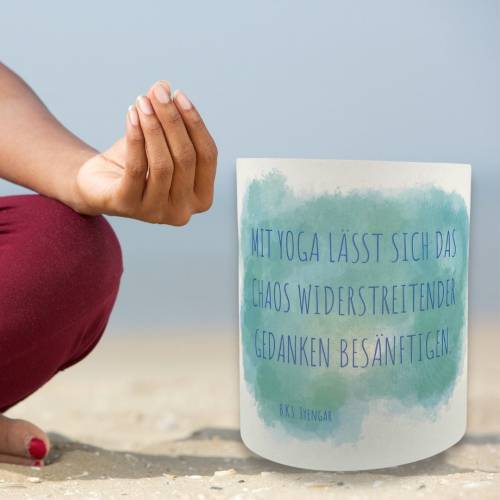 B.K.S. Iyengar wiederverwendbares Yoga-Licht Mit Yoga lässt sich das Chaos widerstreitender Gedanken besänftigen.