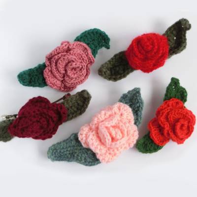 Haarspange Häkelrose
