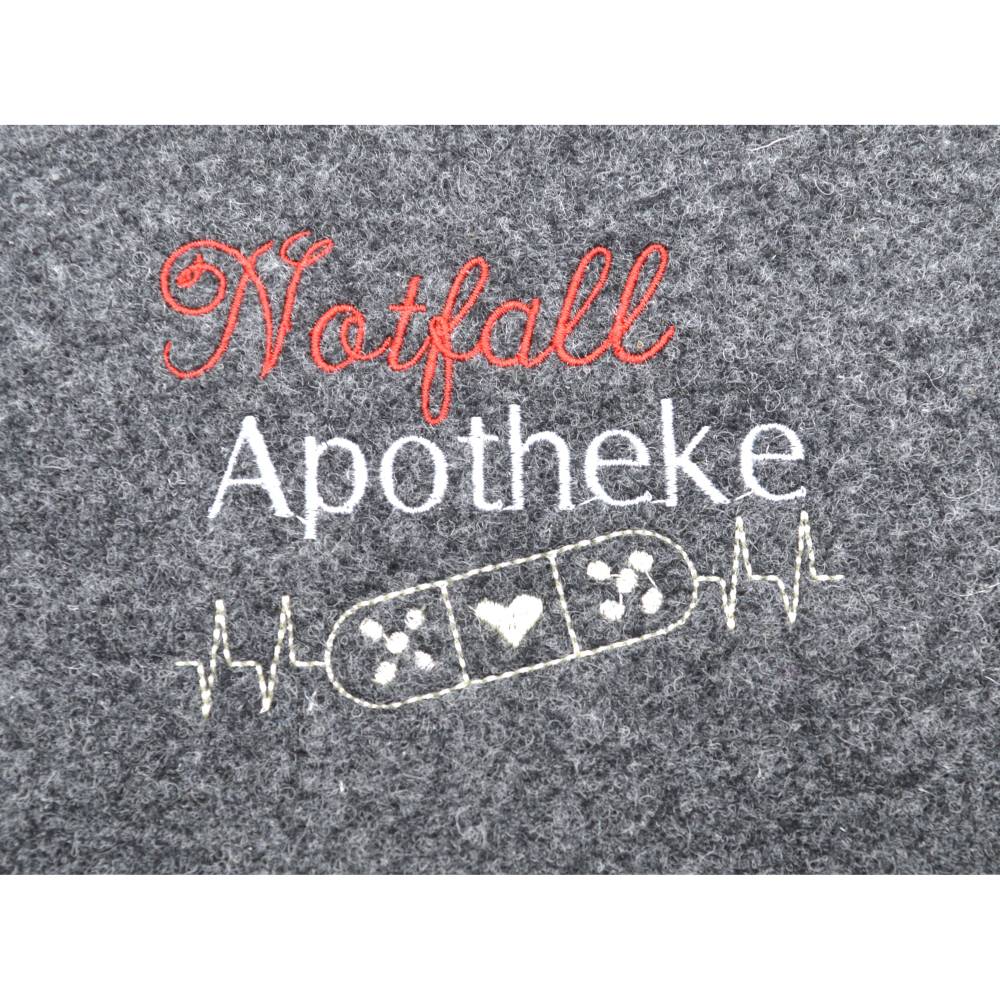 Stickdatei Apotheke Notfall Spielplatz erste Hilfe Bild 3