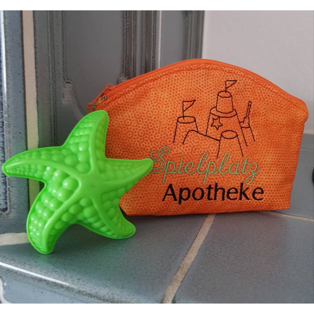 Stickdatei Apotheke Notfall Spielplatz erste Hilfe Bild 5