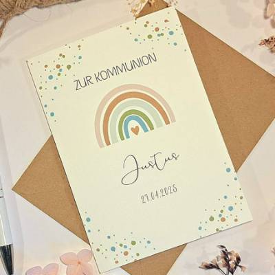 Kommunionskarte personalisiert für Jungen – Glückwunschkarte Erstkommunion mit Name & Datum – Regenbogen Design