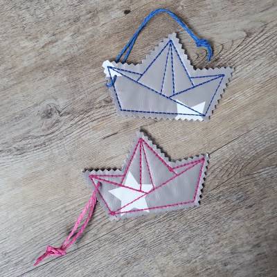 "Boot" Geschenkanhänger aus Wachstuch