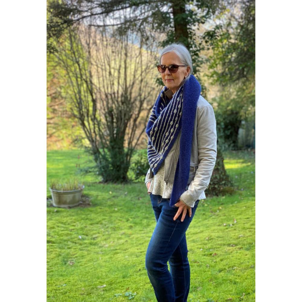 Strickanleitung Lizas Tuch Silver Dots Bild 5