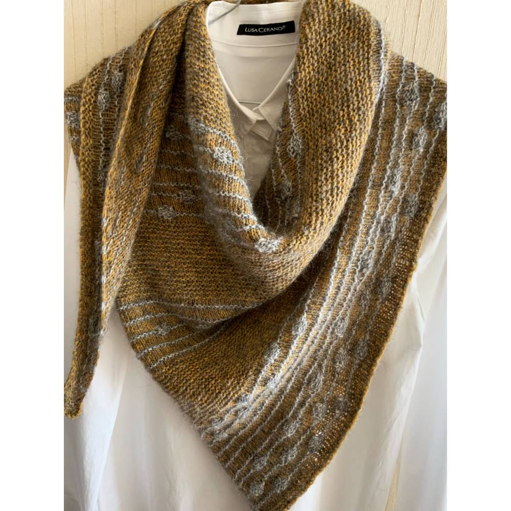 Strickanleitung Lizas Tuch Silver Dots Bild 6