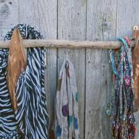 Handtuchhalter, einzigartige Garderobe, Unikat, Besonderheit,  Upcycling, Einzigartige Hakenleiste aus Treibholz, Buchen