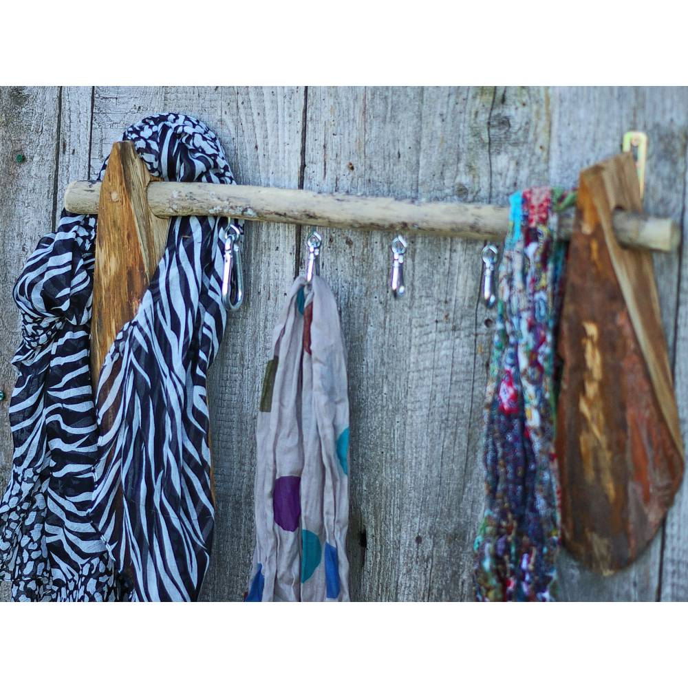 Handtuchhalter, einzigartige Garderobe, Unikat, Besonderheit,  Upcycling, Einzigartige Hakenleiste aus Treibholz, Buchen Bild 4