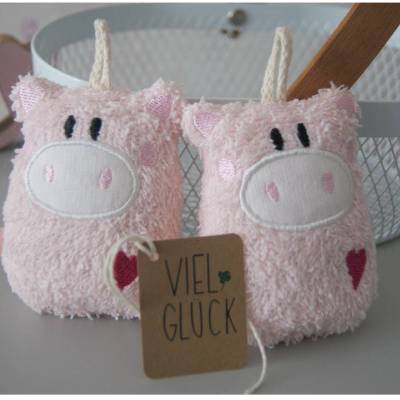 Kleines Schweinchen Glücksbringer Anhänger *Glücksschwein*