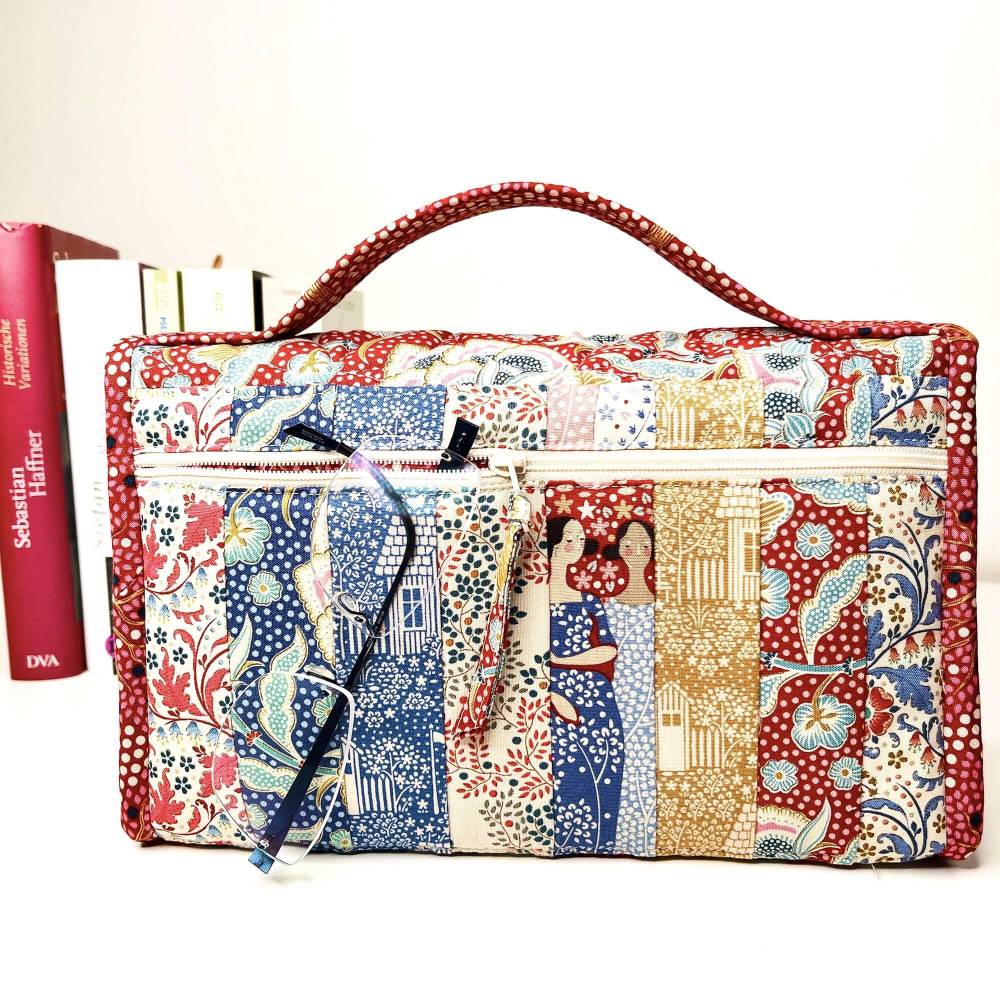 Buchtasche, Köfferchen für Bücher - für kleine Reisen, Spaziergänge Bild 3