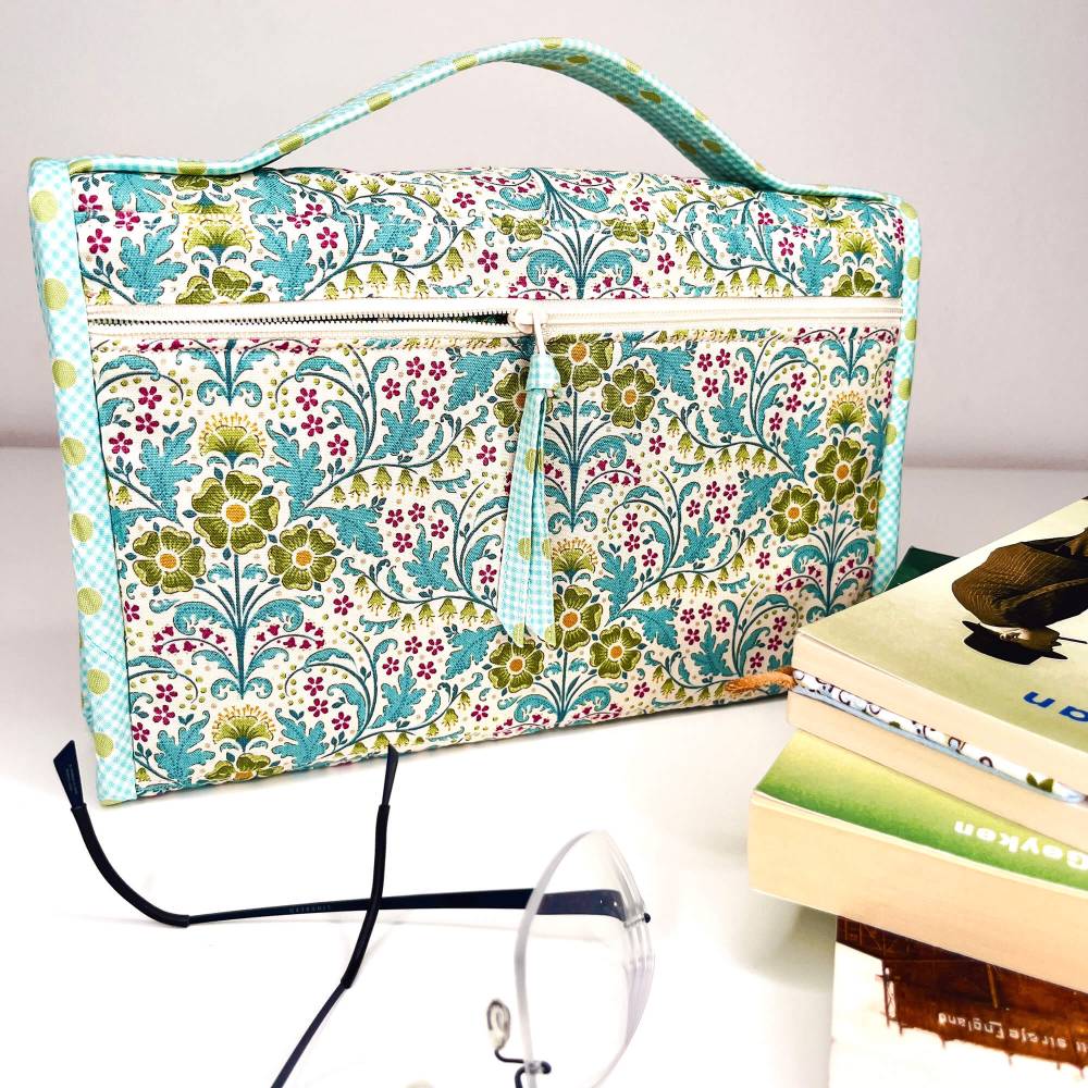 Buchtasche, Köfferchen für Bücher - für kleine Reisen, Spaziergänge Bild 9