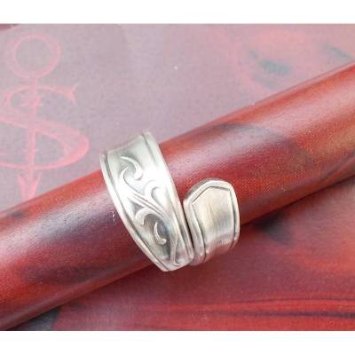 Besteckschmuck Ring ♥ *Tribal* Ring aus einem Löffel Stielende Größe 59