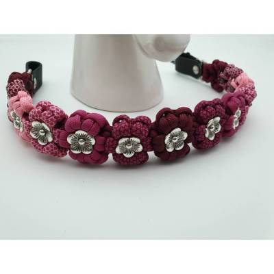 Stirnband / Stirnriemen für Pferde in schmaler Blümchenoptik Rose / Fuchsia / Burgundy mit silbernen Perlem