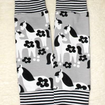 Stulpen Beinstulpen Pferdchen Handmade