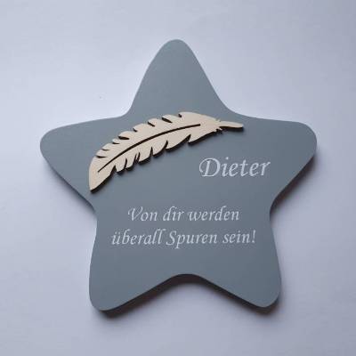 Erinnerung an ein Sternenkind, Geschenk für Sterneneltern, individuelle gestaltetes Trauergeschenk, grauer Stern, Feder