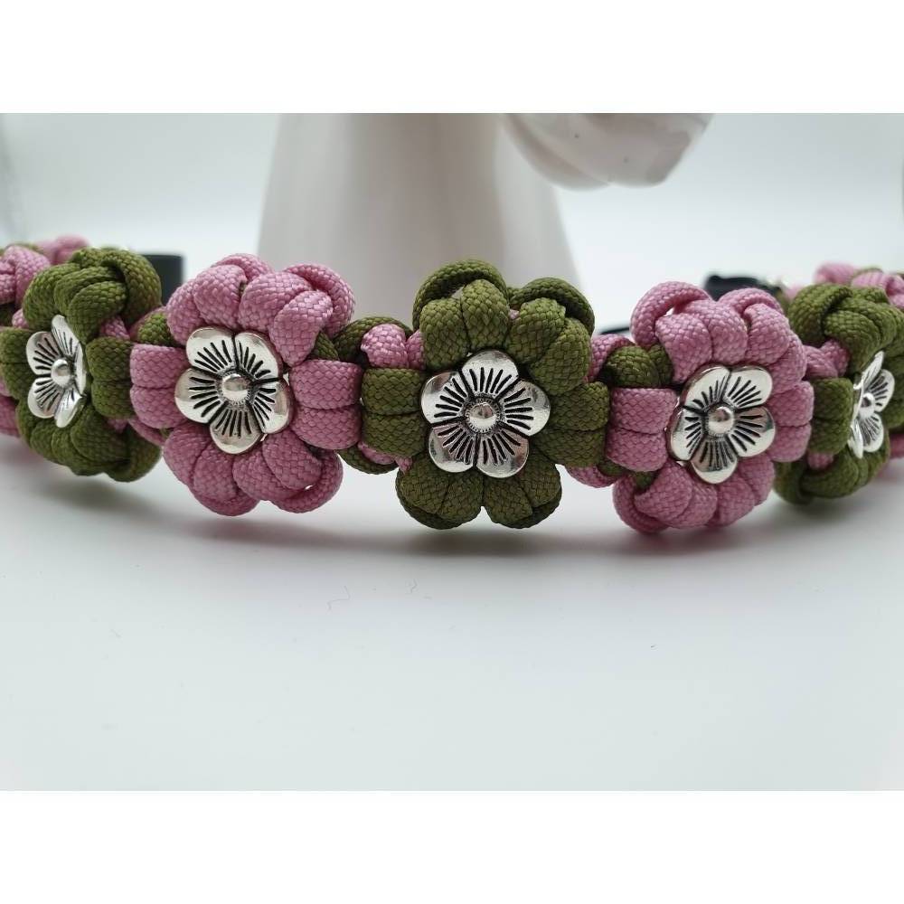 Stirnband / Stirnriemen für Pferde in schmaler Blümchenoptik Rose / Moos mit silbernen Perlem Bild 4