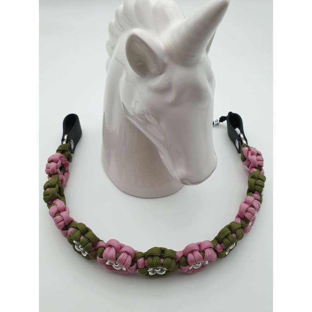 Stirnband / Stirnriemen für Pferde in schmaler Blümchenoptik Rose / Moos mit silbernen Perlem Bild 5