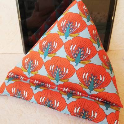 Tablet-Kissen, Tabletstütze, Tablethalter, mit Jugendstil-Blüten 