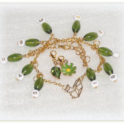 Reihenzähler Kette mit 2 Charms von 1 - 9 bzw. 99, Maschenzähler Blume und Blatt, Rundenzähler