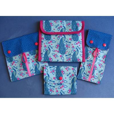 Tampontasche, Hygieneaufbewahrung, Bindentasche - Pfaue