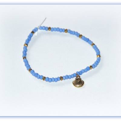 Fußkettchen mit Muschelanhänger elastisch, Fußbändchen mittelblau goldfarben dehnbar Muschel