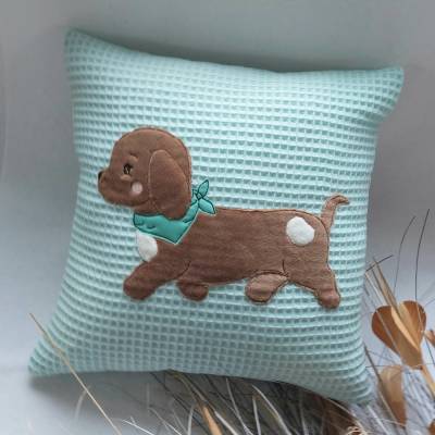 Namenskissen personalisierbar mit süßem Hund / Dackel Namenskissen mit Geburtsdaten als Geschenk Geburt Baby Taufe