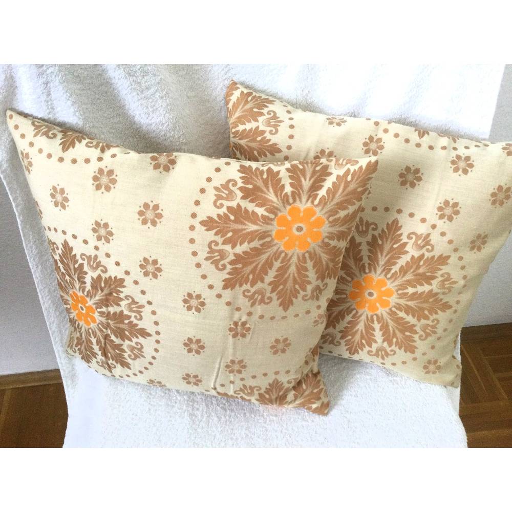 Vintage 2er-Set Kissenhüllen in beige-braun-orange aus den 70er Jahren