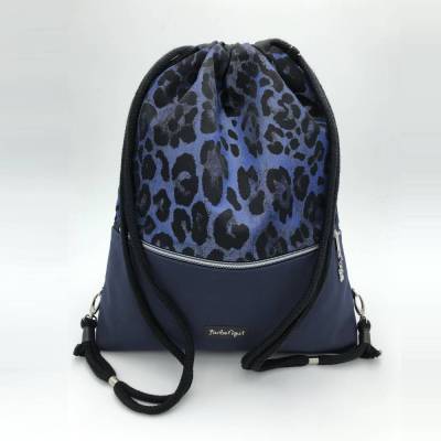 2-in-1 Rucksack Animal-Print blau Leodesign – Stylisch, individuell & handgemacht