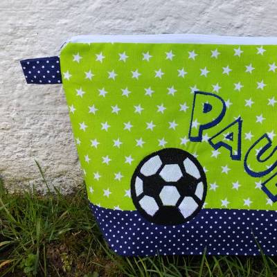 bestickte Tasche FUSSBALL + Name  //marine - kiwi//  